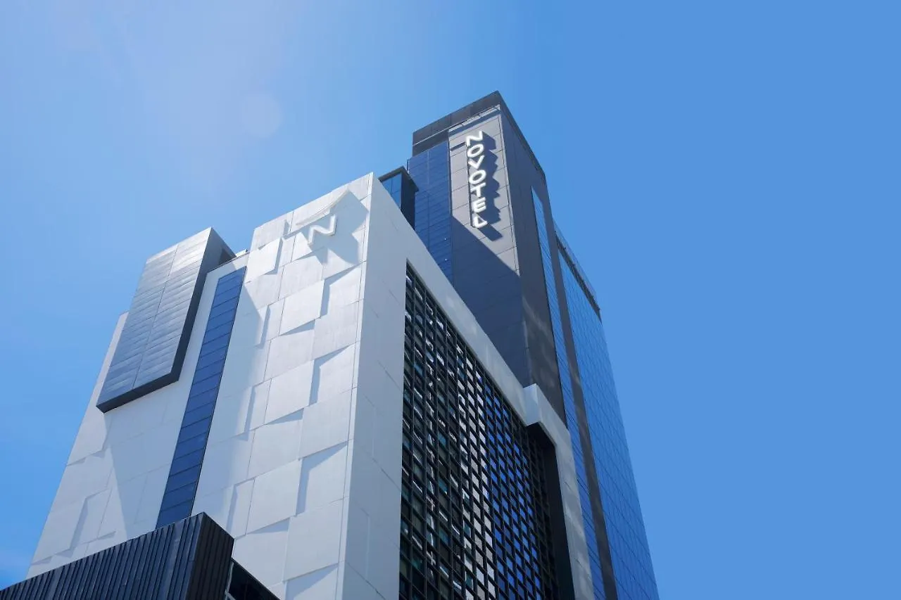 Novotel Perth Murray Street Hotel
